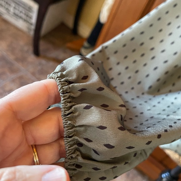 BooHoo 12 Green and Black Diamond Button Up Blouse - Picture 4 of 9